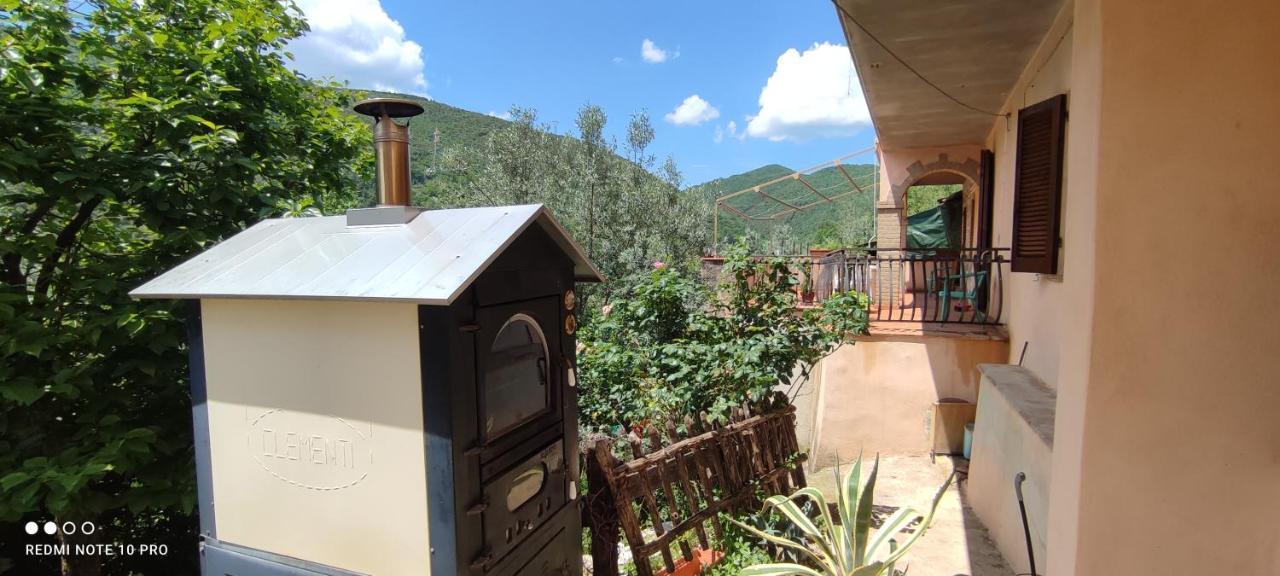 Casa Belvedere A Valle San Martino Di Сполето Екстериор снимка