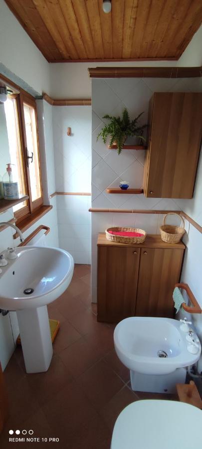 Casa Belvedere A Valle San Martino Di Сполето Екстериор снимка