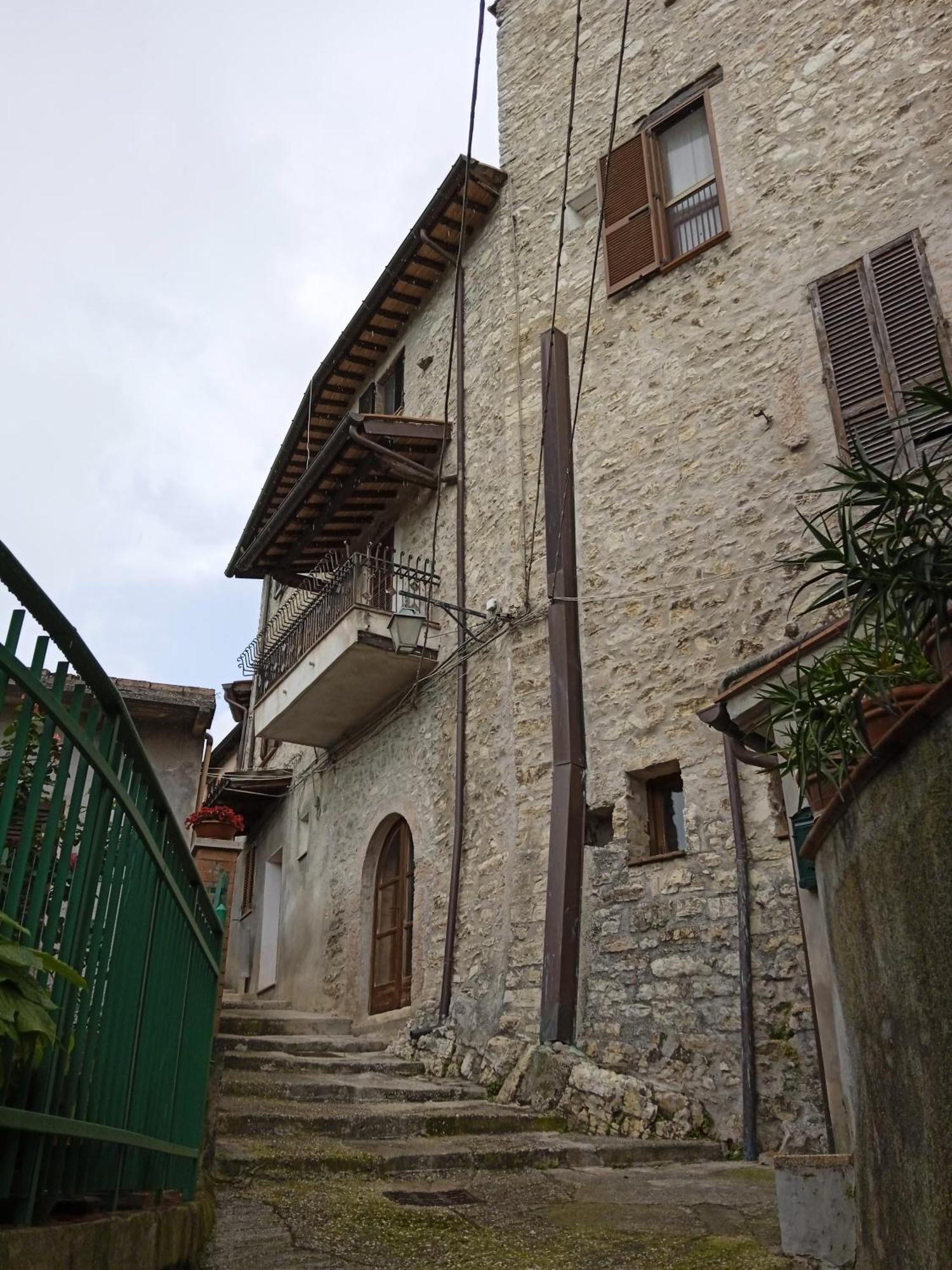 Casa Belvedere A Valle San Martino Di Сполето Екстериор снимка